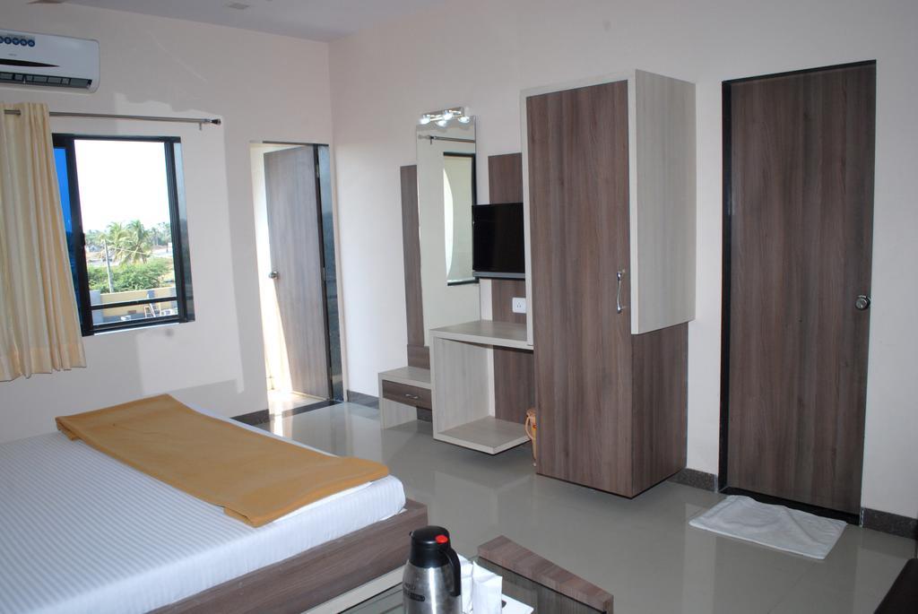 Hotel Sun Plaza Somnāth Δωμάτιο φωτογραφία